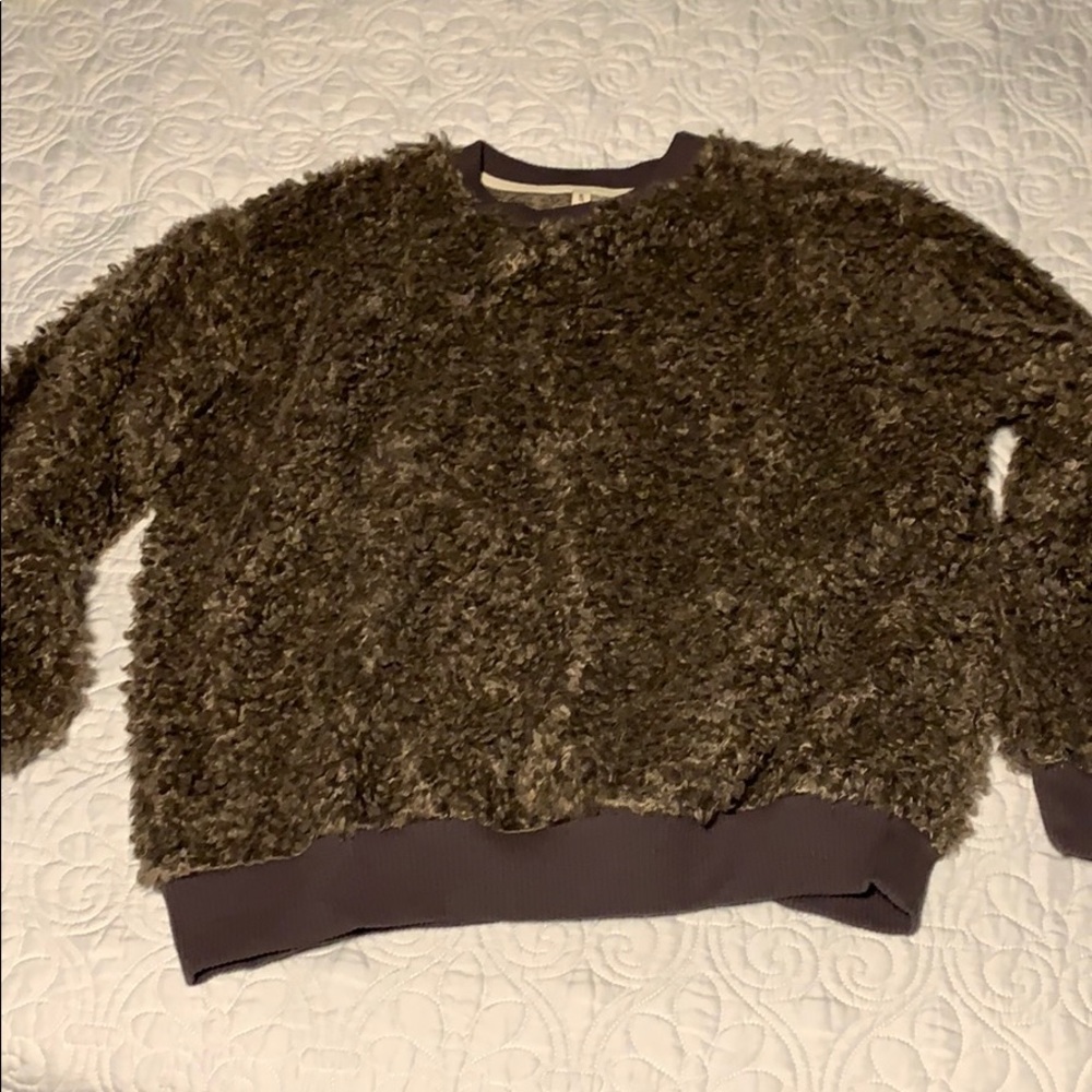 Brown teddy sweatshirt size M NWOT